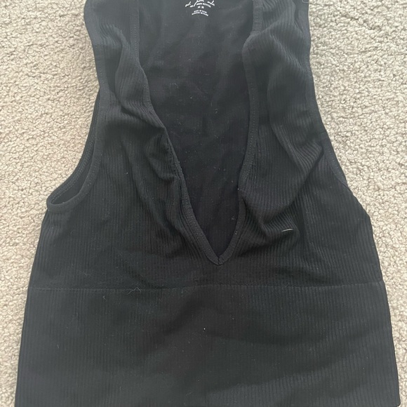 Tank top bundle - Picture 7 of 11